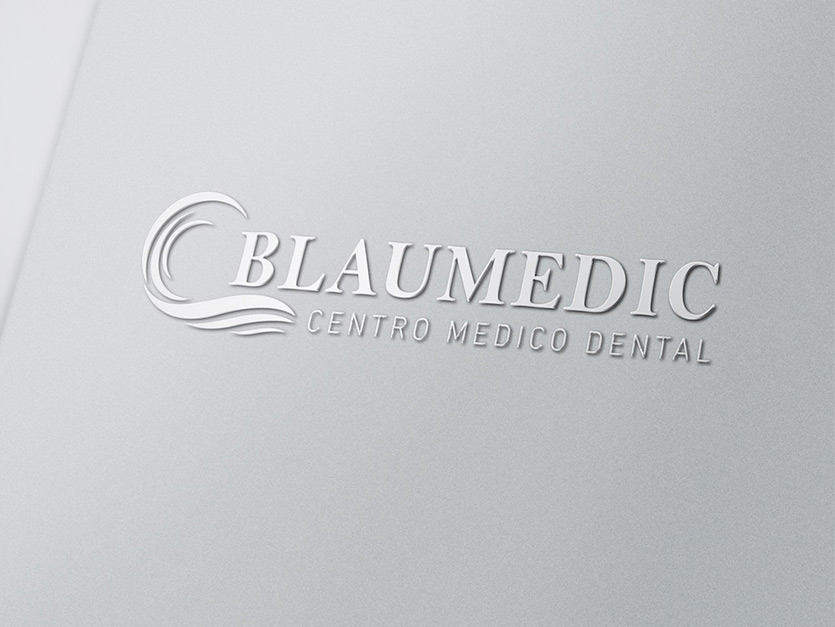 diseño logotipo clinica dental barcelona
